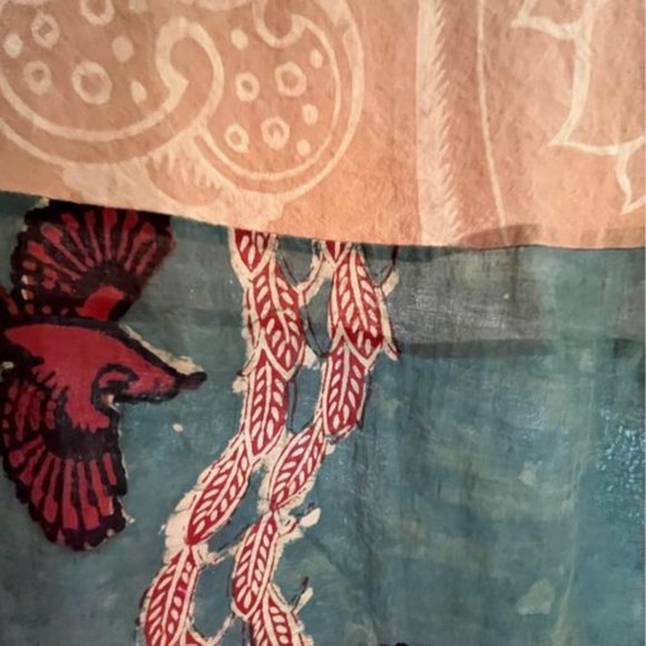 Indian block print hand dyed tan and blue bird motif tunic dress, size small - Picture 3 of 7
